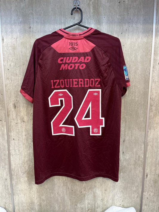 Carlos Izquierdoz vs Banfield