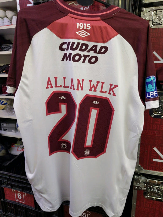 Allan Wlk vs Riestra